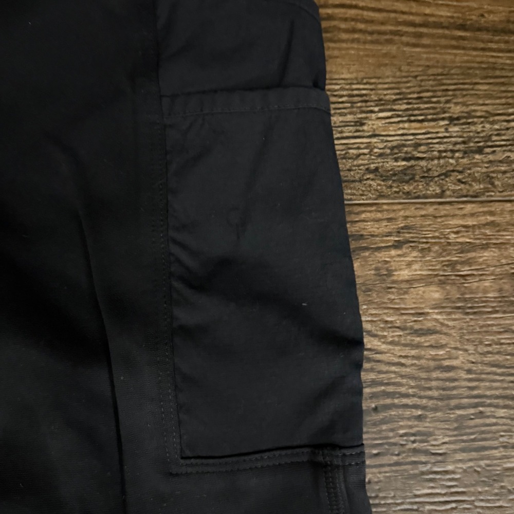 Carhartt Black Leggings with Cargo Pockets and Zipper Pocket - Size Small - Picture 9 of 13